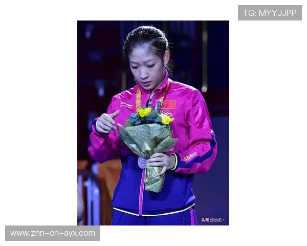 刘诗雯3-0“生胶刺客”，混双八强稳中带狠